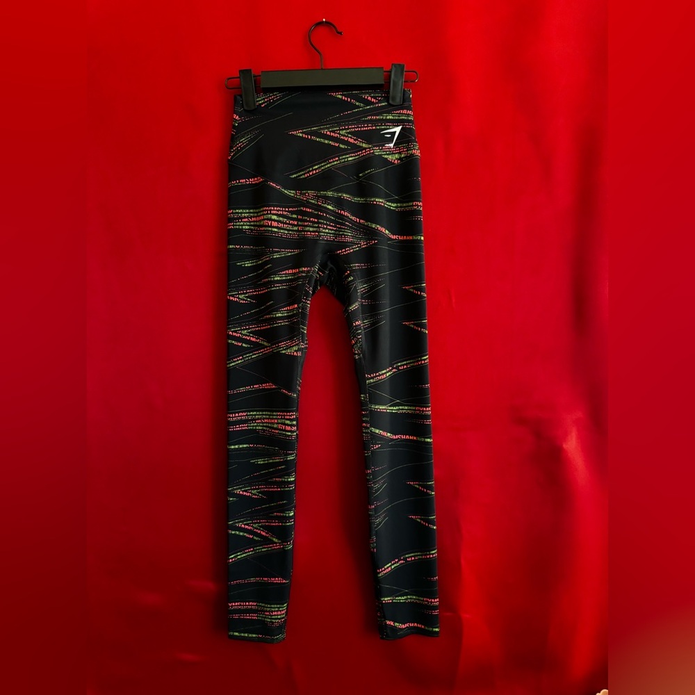 #347-Gymshark Multicolored w/Gymshark Logo Written Design Leggings Size Sall
